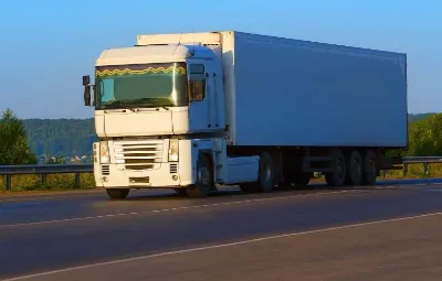 Adana ile Akhisar Arası Öğrenci Eşyası Taşıma